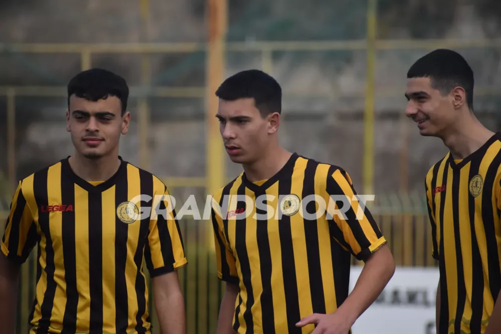 «Αντίο» με ψηλά το κεφάλι ψάχνουν τα Κανάρια