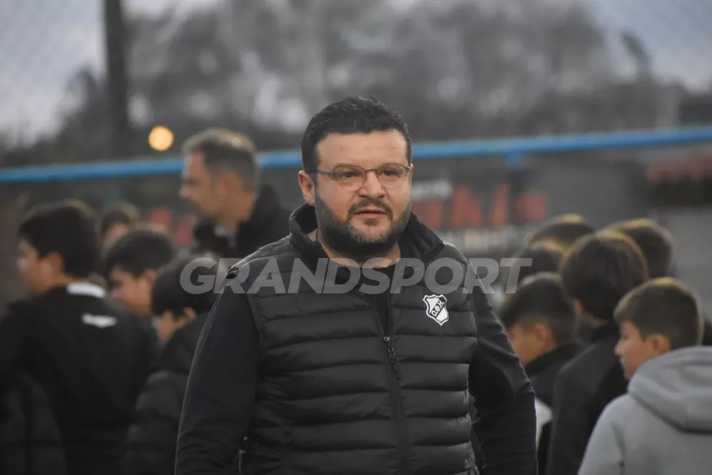 Ν. Τσαμπουράκης: «Μην παίζετε στην πλάτη του ΟΦΗ με τη διαιτησία του τελικού»