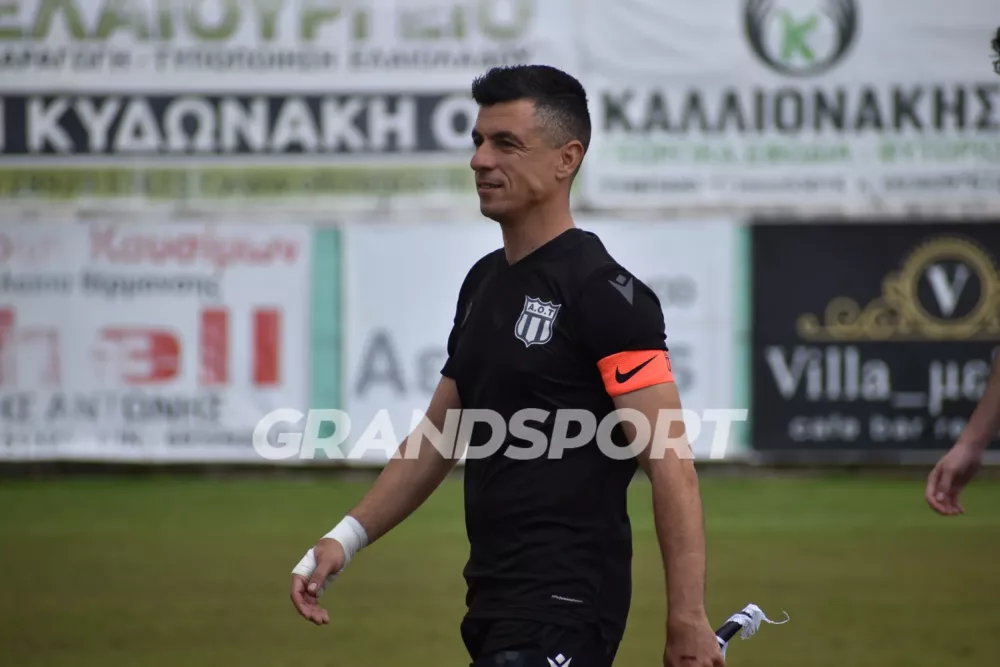 Ν. Κουρουθιανάκης: «Δείξαμε και με δέκα παίκτες πως είμαστε καλύτερη ομάδα»