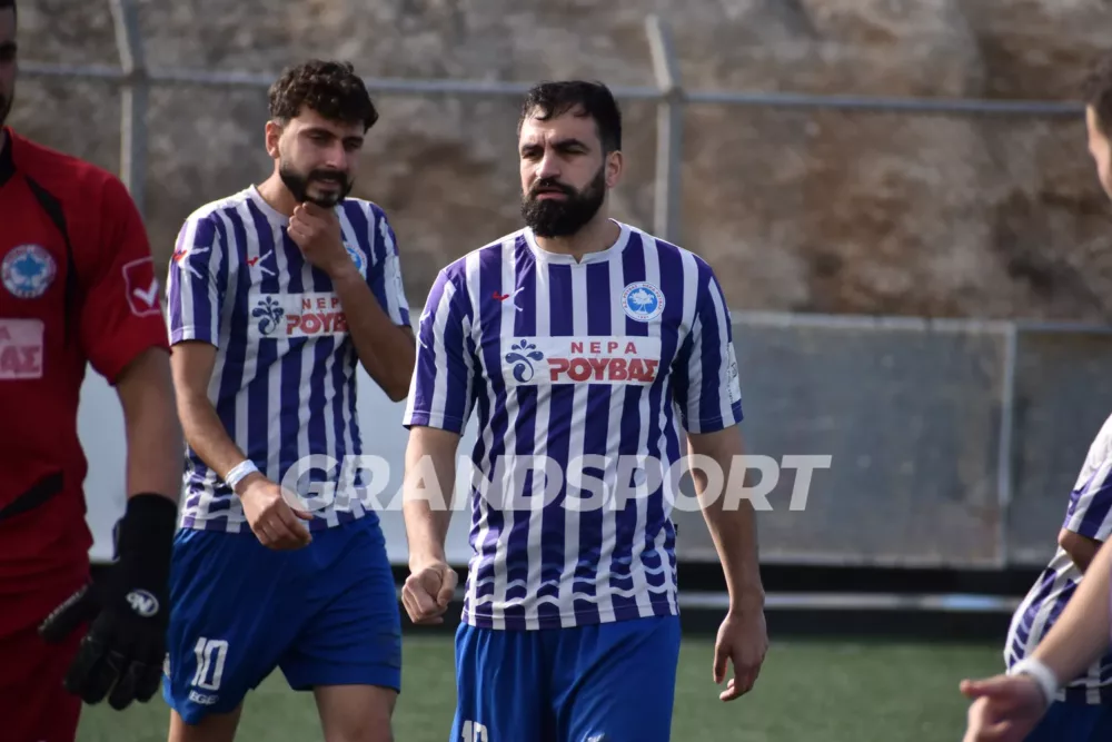 Β. Πηρουνάκης: Ο παίκτης που έπαιξε… παντού και σκόραρε 11 τέρματα!