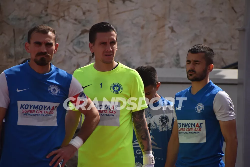 Κοντά στον Γιώργο Γιαγκιόζη ο Γιούχτας