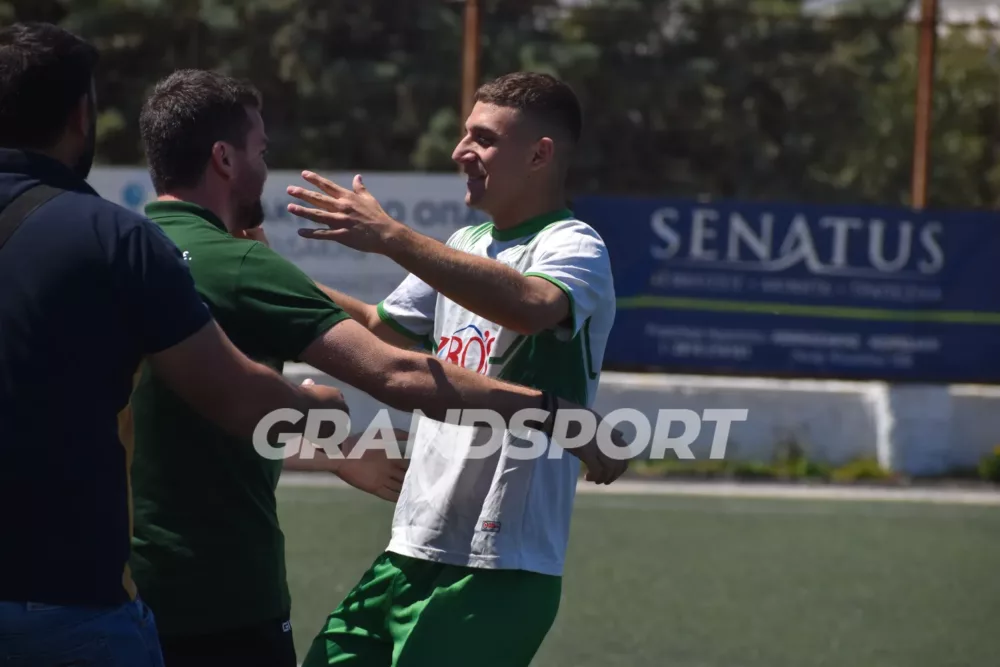 Στον Ρούβα ο Ξεκαρδάκης!
