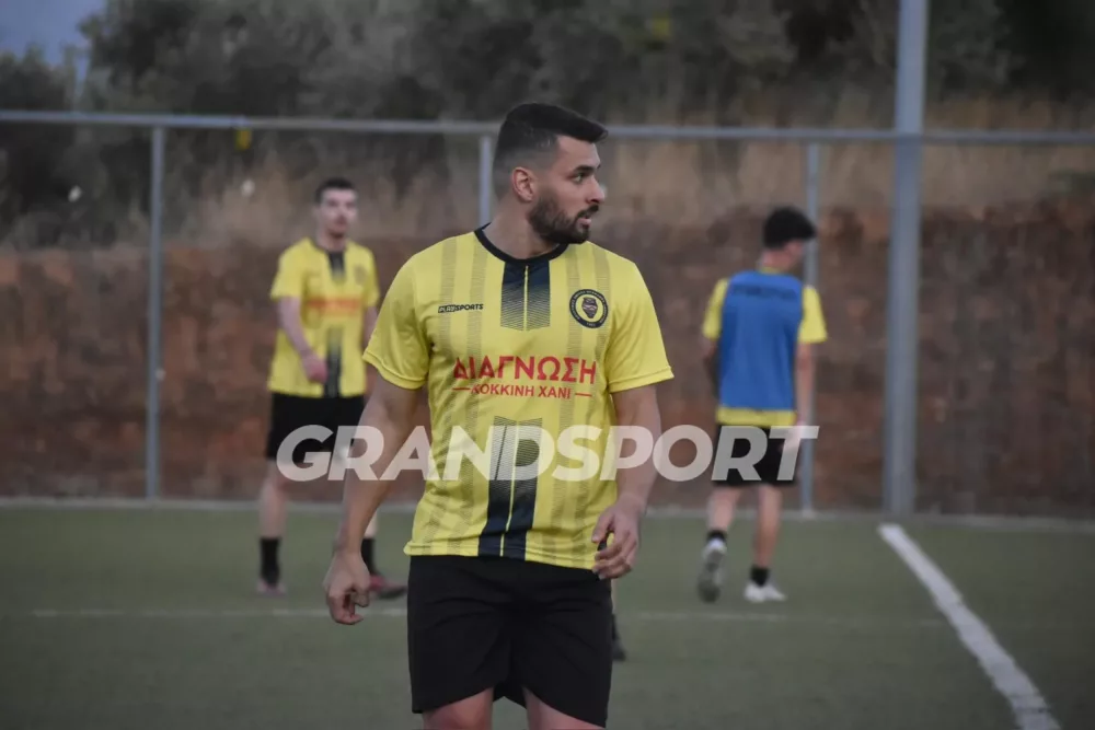 Η σημαία στον ιστό της – Παρέμεινε στον Ανθεστίων ο Γ. Στρατάκης!