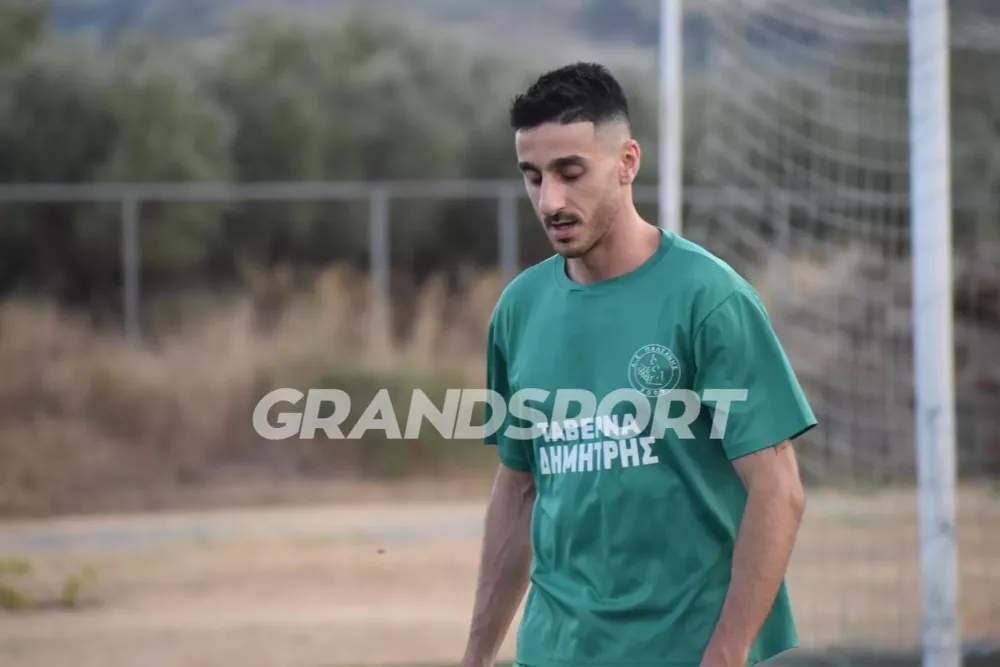 Σε επαφές με Βιτσαρά ο Ζαρός