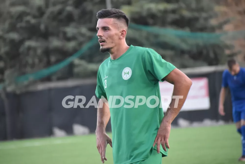 «Χαζομπαμπάς» ο Θοδ. Πρίφτης!