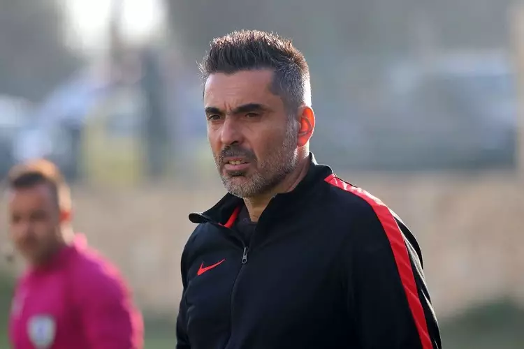 Video: Οι δηλώσεις του Μηνά Πίτσου μετά το φιλικό με Σαντορίνη