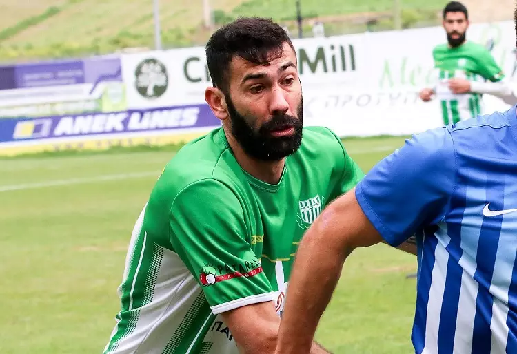 Ευχές Γιούχτα για τον Ραπτάκη junior