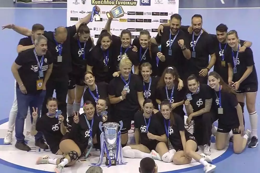 ΠΑΟΚ ΧΑΝΤΜΠΟΛ ΓΥΝΑΙΚΩΝ ΚΥΠΕΛΛΟΥΧΟΣ