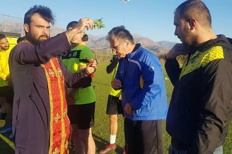 Ανθεστίων