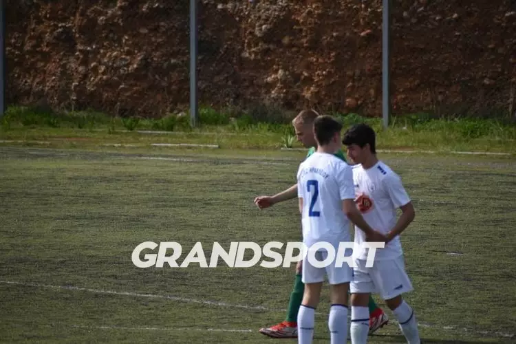 &Kappa;15 &Lambda;&Alpha;&Sigma;&Iota;&Theta;&Iota; &Eta;&Rho;&Alpha;&Kappa;&Lambda;&Epsilon;&Iota;&Omicron; (1)