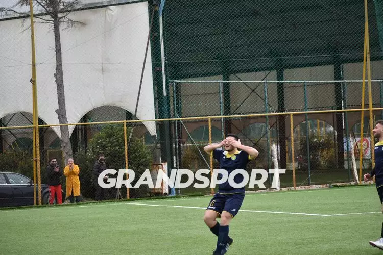 &Lambda;&Iota;&Nu;&Tau;&Omicron; &Kappa;&Epsilon;&Rho;&Alpha;&Upsilon;&Nu;&Omicron;&Sigma; (1)