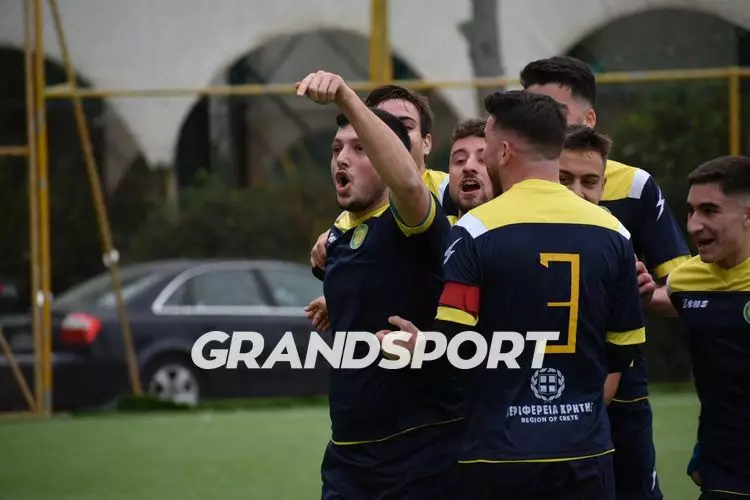 &Lambda;&Iota;&Nu;&Tau;&Omicron; &Kappa;&Epsilon;&Rho;&Alpha;&Upsilon;&Nu;&Omicron;&Sigma; (4)