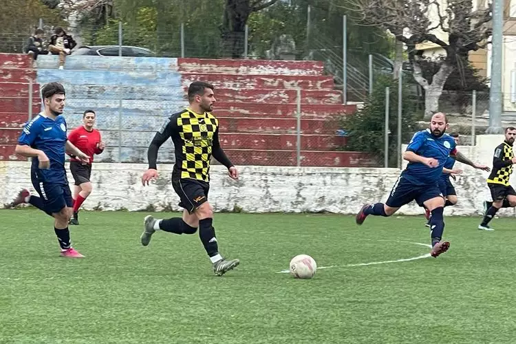 &Mu;&Omicron;&Iota;&Rho;&Epsilon;&Sigma; &Alpha;&Nu;&Theta;&Epsilon;&Sigma;&Tau;&Iota;&Omega;&Nu; &Sigma;&Tau;&Rho;&Alpha;&Tau;&Alpha;&Kappa;&Eta;&Sigma;