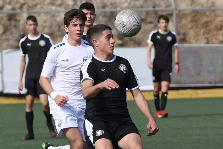 &Omicron;&Phi;&Eta; &Alpha;&Tau;&Rho;&Omicron;&Mu;&Eta;&Tau;&Omicron;&Sigma; &Kappa;17 (1)