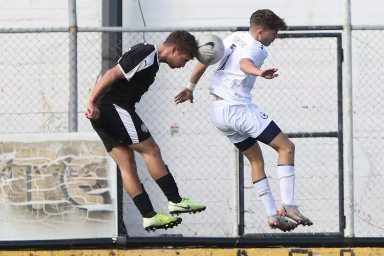 &Omicron;&Phi;&Eta; &Alpha;&Tau;&Rho;&Omicron;&Mu;&Eta;&Tau;&Omicron;&Sigma; &Kappa;17 (2)