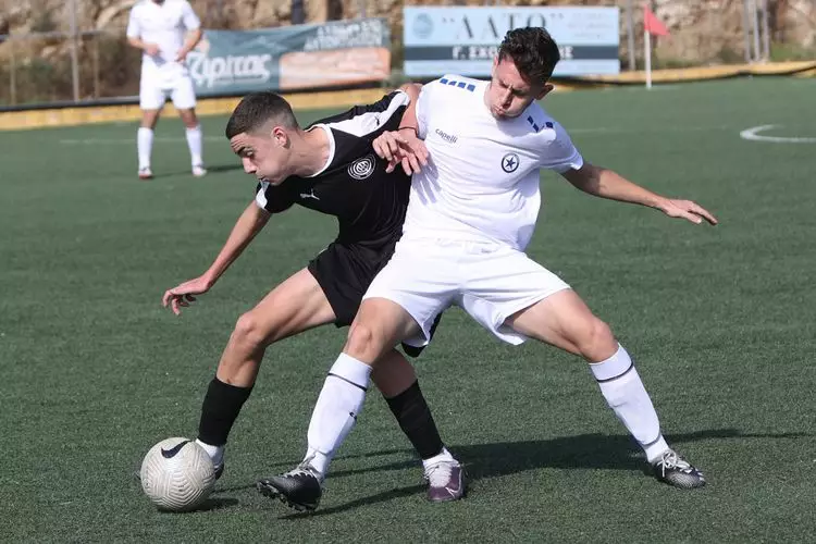 &Omicron;&Phi;&Eta; &Alpha;&Tau;&Rho;&Omicron;&Mu;&Eta;&Tau;&Omicron;&Sigma; &Kappa;17 (8)