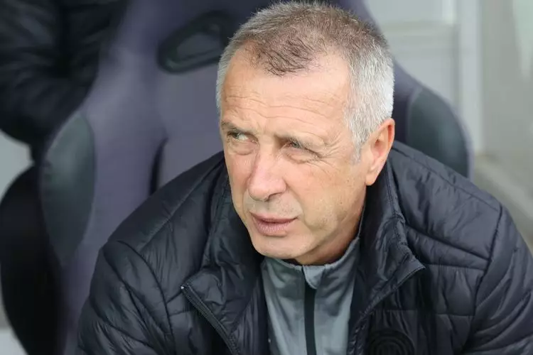 &Omicron;&Phi;&Eta; &Beta;&Omicron;&Lambda;&Omicron;&Sigma; (16)