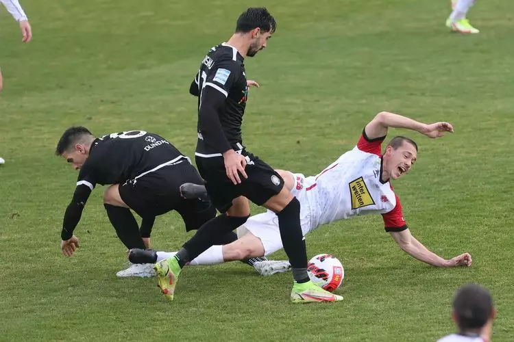 &Omicron;&Phi;&Eta; &Beta;&Omicron;&Lambda;&Omicron;&Sigma; (17)