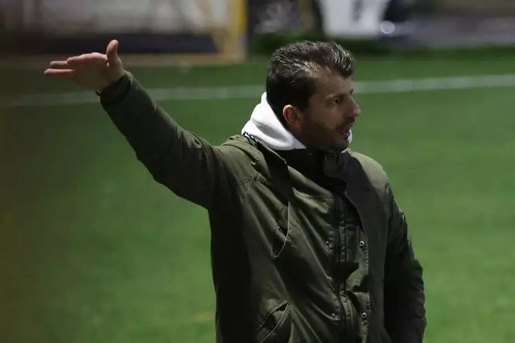 &Pi;&Omicron;&Sigma;&Epsilon;&Iota;&Delta;&Omega;&Nu;&Alpha;&Sigma; &Delta;&Alpha;&Mu;&Alpha;&Sigma;&Tau;&Alpha; (15)