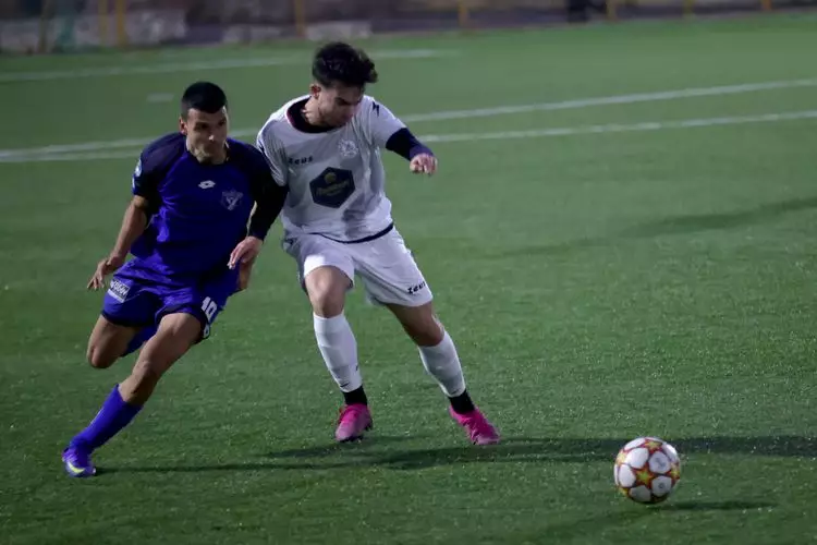 &Pi;&Omicron;&Sigma;&Epsilon;&Iota;&Delta;&Omega;&Nu;&Alpha;&Sigma; &Delta;&Alpha;&Mu;&Alpha;&Sigma;&Tau;&Alpha; (8)