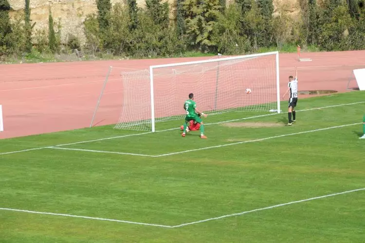 ΟΦΙ ΛΕΒΑΔΕΙΑΚΟΣ (1)