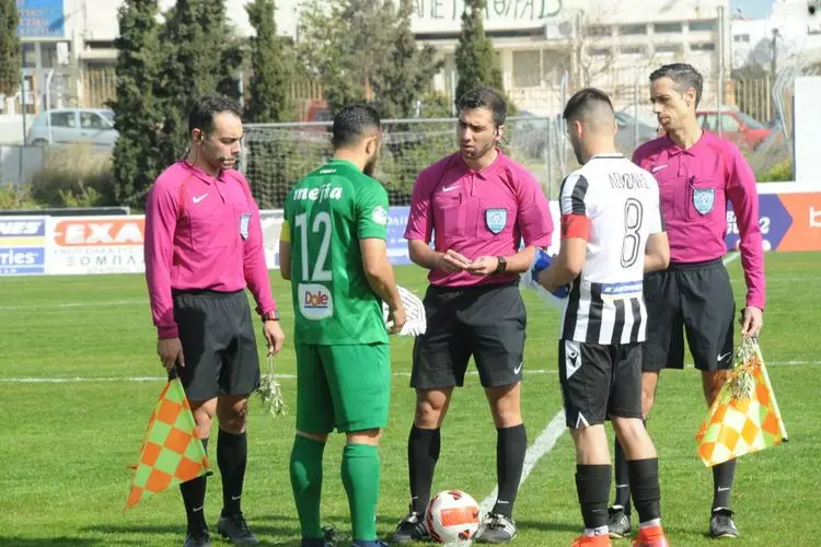 ΟΦΙ ΛΕΒΑΔΕΙΑΚΟΣ (17)