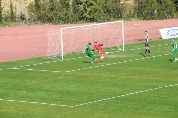 ΟΦΙ ΛΕΒΑΔΕΙΑΚΟΣ (3)