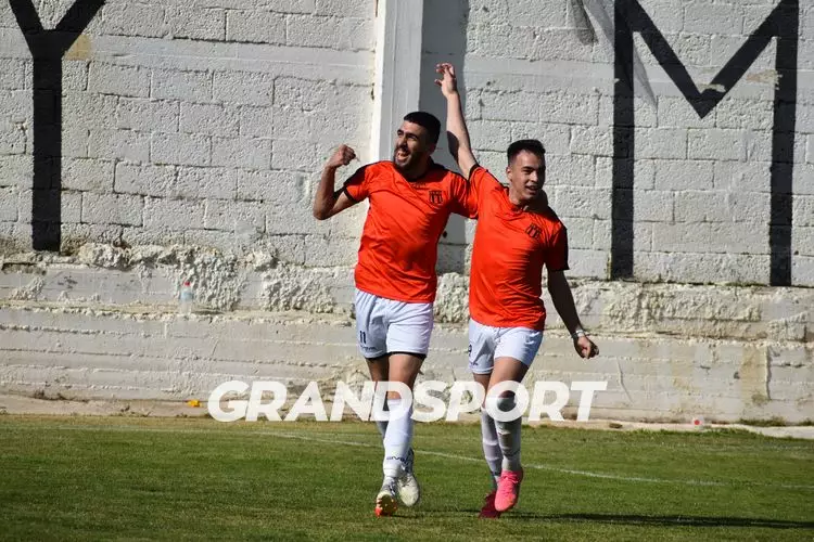 ΑΟΤ ΔΕΙΛΙΝΑ (48)