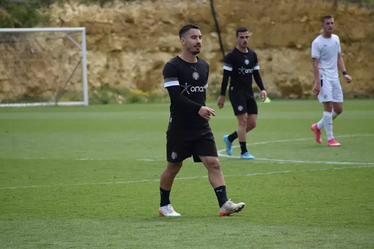 Στην Γ’ Εθνική με τον ΑΟΚαρύστου θα αγωνίζεται τη νέα σεζόν ο Νίκος Κοροβέσης