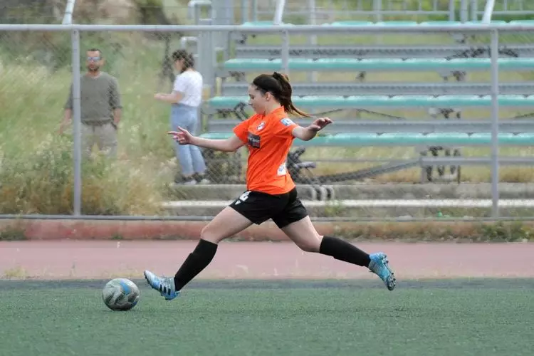 ΓΥΝΑΙΚΕΣ ΟΦΗ17