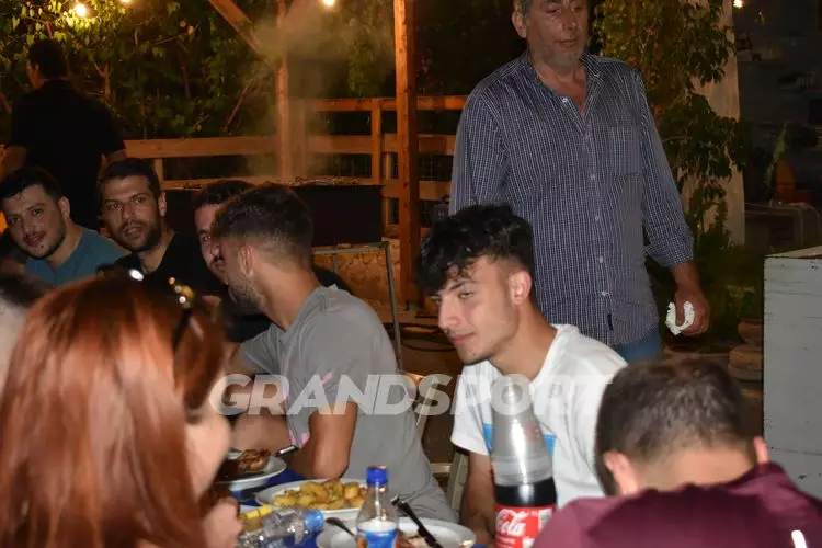 ΤΡΑΠΕΖΙ ΛΙΝΤΟ 31-05-2022 (14)