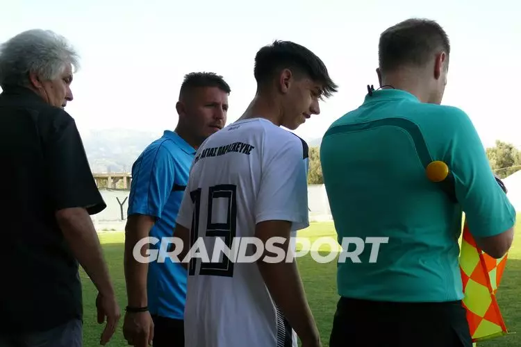 &Alpha;&Omicron;&Tau; &Alpha;&Gamma;&Iota;&Alpha; &Pi;&Alpha;&Rho;&Alpha;&Sigma;&Kappa;&Epsilon;&Upsilon;&Eta; (37)