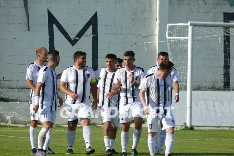 &Alpha;&Omicron;&Tau; &Alpha;&Gamma;&Iota;&Alpha; &Pi;&Alpha;&Rho;&Alpha;&Sigma;&Kappa;&Epsilon;&Upsilon;&Eta; (59)