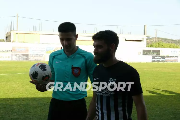 &Alpha;&Omicron;&Tau; &Alpha;&Gamma;&Iota;&Alpha; &Pi;&Alpha;&Rho;&Alpha;&Sigma;&Kappa;&Epsilon;&Upsilon;&Eta; (8)