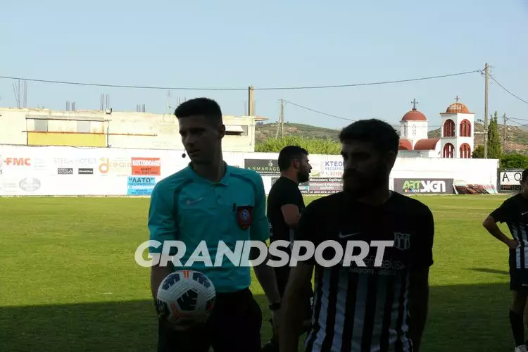 &Alpha;&Omicron;&Tau; &Alpha;&Gamma;&Iota;&Alpha; &Pi;&Alpha;&Rho;&Alpha;&Sigma;&Kappa;&Epsilon;&Upsilon;&Eta; (9)