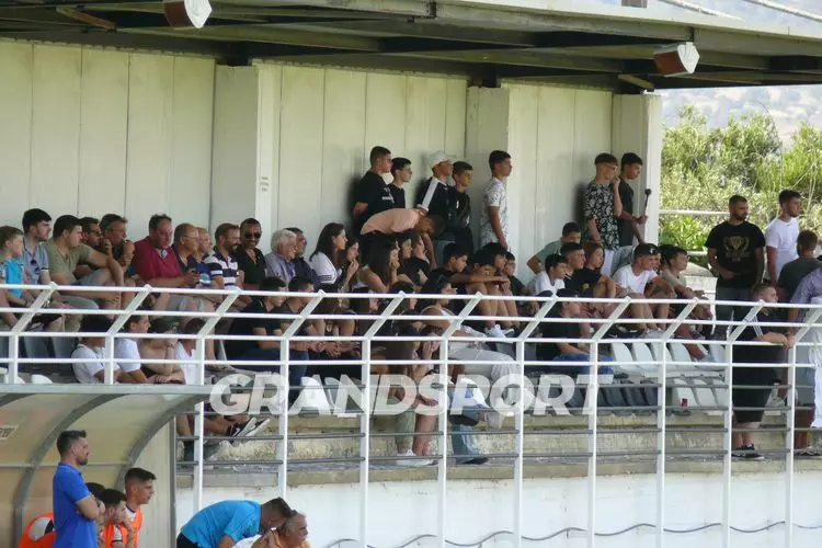 &Alpha;&Omicron;&Tau; &Alpha;&Gamma;&Iota;&Alpha; &Pi;&Alpha;&Rho;&Alpha;&Sigma;&Kappa;&Epsilon;&Upsilon;&Eta; (23)