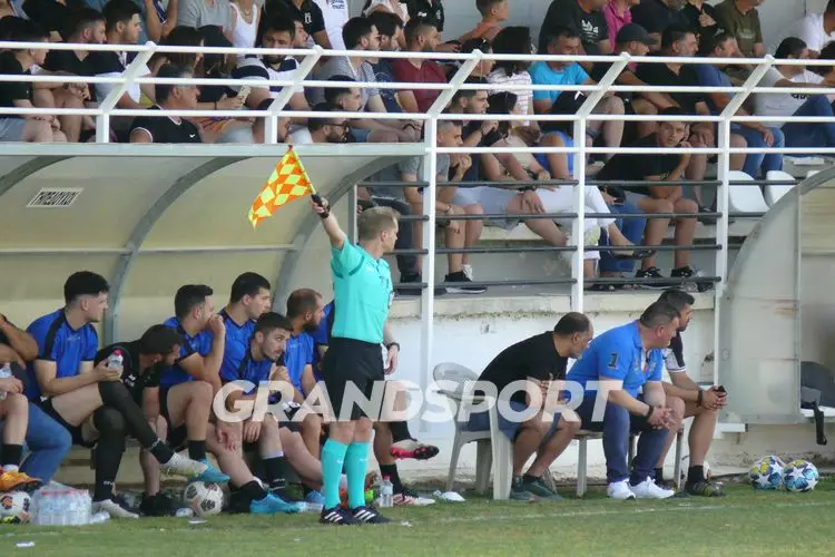 &Alpha;&Omicron;&Tau; &Alpha;&Gamma;&Iota;&Alpha; &Pi;&Alpha;&Rho;&Alpha;&Sigma;&Kappa;&Epsilon;&Upsilon;&Eta;