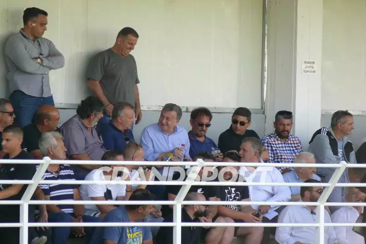 &Alpha;&Omicron;&Tau; &Alpha;&Gamma;&Iota;&Alpha; &Pi;&Alpha;&Rho;&Alpha;&Sigma;&Kappa;&Epsilon;&Upsilon;&Eta;