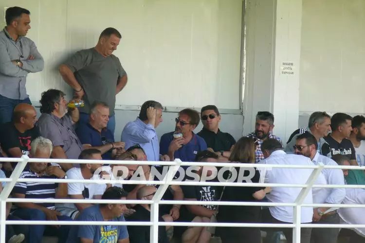 &Alpha;&Omicron;&Tau; &Alpha;&Gamma;&Iota;&Alpha; &Pi;&Alpha;&Rho;&Alpha;&Sigma;&Kappa;&Epsilon;&Upsilon;&Eta;