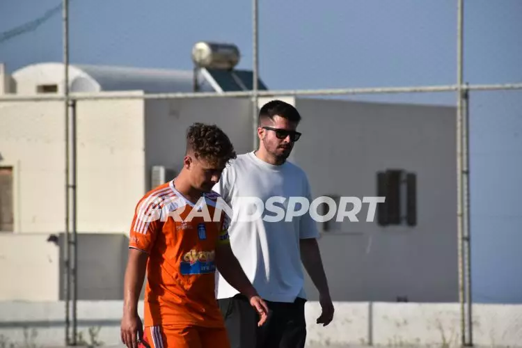 &Mu;&Iota;&Kappa;&Tau;&Epsilon;&Sigma; &Epsilon;&Pi;&Sigma;&Eta; &Pi;&Rho;&Omicron;&Kappa;&Rho;&Iota;&Sigma;&Eta;147