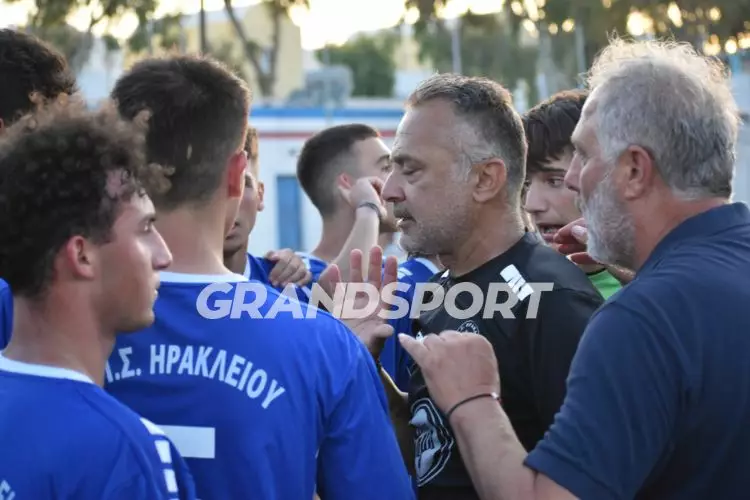 &Mu;&Iota;&Kappa;&Tau;&Epsilon;&Sigma; &Epsilon;&Pi;&Sigma;&Eta; &Pi;&Rho;&Omicron;&Kappa;&Rho;&Iota;&Sigma;&Eta;16