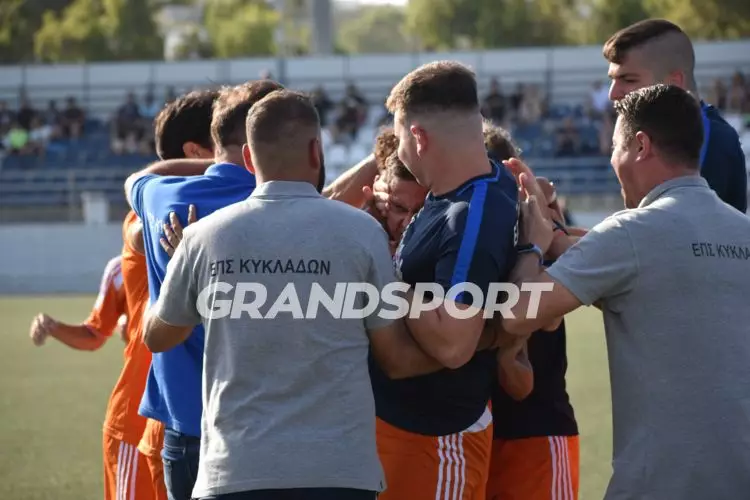 &Mu;&Iota;&Kappa;&Tau;&Epsilon;&Sigma; &Epsilon;&Pi;&Sigma;&Eta; &Pi;&Rho;&Omicron;&Kappa;&Rho;&Iota;&Sigma;&Eta;162