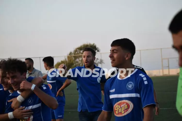 &Mu;&Iota;&Kappa;&Tau;&Epsilon;&Sigma; &Epsilon;&Pi;&Sigma;&Eta; &Pi;&Rho;&Omicron;&Kappa;&Rho;&Iota;&Sigma;&Eta;18