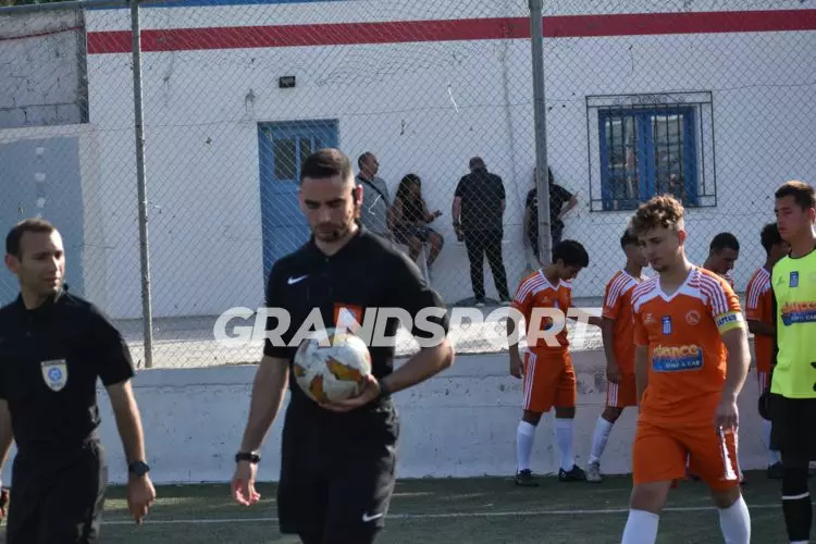 &Mu;&Iota;&Kappa;&Tau;&Epsilon;&Sigma; &Epsilon;&Pi;&Sigma;&Eta; &Pi;&Rho;&Omicron;&Kappa;&Rho;&Iota;&Sigma;&Eta;208