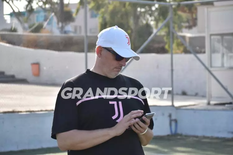 &Mu;&Iota;&Kappa;&Tau;&Epsilon;&Sigma; &Epsilon;&Pi;&Sigma;&Eta; &Pi;&Rho;&Omicron;&Kappa;&Rho;&Iota;&Sigma;&Eta;231