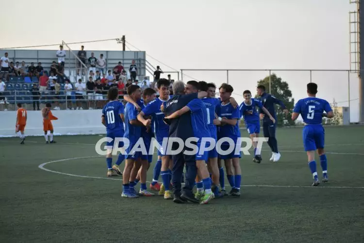 &Mu;&Iota;&Kappa;&Tau;&Epsilon;&Sigma; &Epsilon;&Pi;&Sigma;&Eta; &Pi;&Rho;&Omicron;&Kappa;&Rho;&Iota;&Sigma;&Eta;24