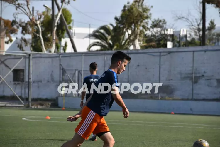 &Mu;&Iota;&Kappa;&Tau;&Epsilon;&Sigma; &Epsilon;&Pi;&Sigma;&Eta; &Pi;&Rho;&Omicron;&Kappa;&Rho;&Iota;&Sigma;&Eta;271