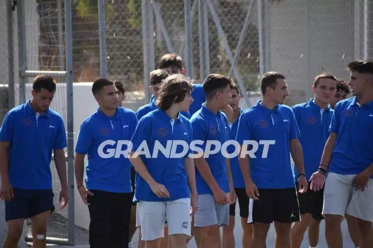 &Mu;&Iota;&Kappa;&Tau;&Epsilon;&Sigma; &Epsilon;&Pi;&Sigma;&Eta; &Pi;&Rho;&Omicron;&Kappa;&Rho;&Iota;&Sigma;&Eta;279