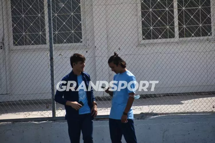 &Mu;&Iota;&Kappa;&Tau;&Epsilon;&Sigma; &Epsilon;&Pi;&Sigma;&Eta; &Pi;&Rho;&Omicron;&Kappa;&Rho;&Iota;&Sigma;&Eta;296