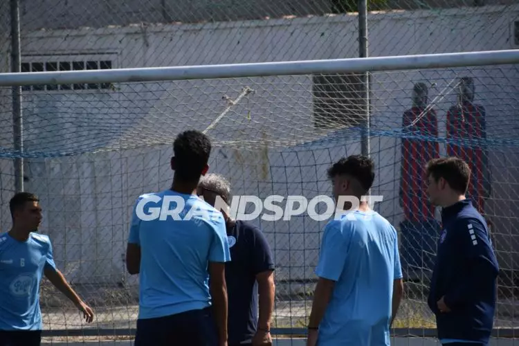 &Mu;&Iota;&Kappa;&Tau;&Epsilon;&Sigma; &Epsilon;&Pi;&Sigma;&Eta; &Pi;&Rho;&Omicron;&Kappa;&Rho;&Iota;&Sigma;&Eta;300